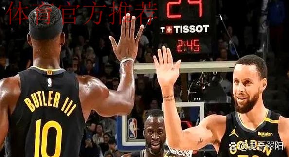 科尔又把比赛搞崩！关键时刻三后卫+传切，为什么不用理查德？